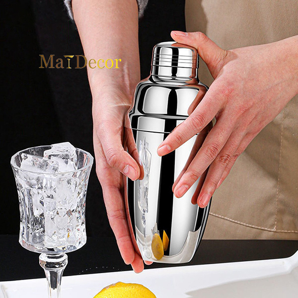 Các mẫu bình shaker hiện đại cho bartender chuyên nghiệp